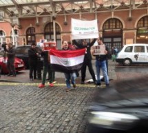 تجمع اعتراضی احوازیها در مقابل محل نشست هیئت ایرانی در لندن