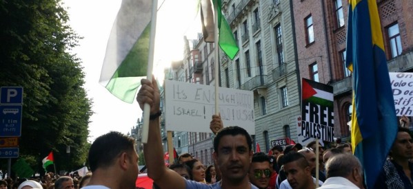 التنديد بالحرب على غزة في مظاهرة ستوكهولم
