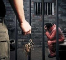 السلطات الإيرانية ترغم سجينين احوازيين من اهل السنة على اعتناق التشيع